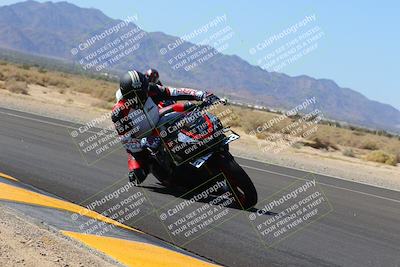 media/Oct-08-2022-SoCal Trackdays (Sat) [[1fc3beec89]]/Turn 16 Inside (1130am)/